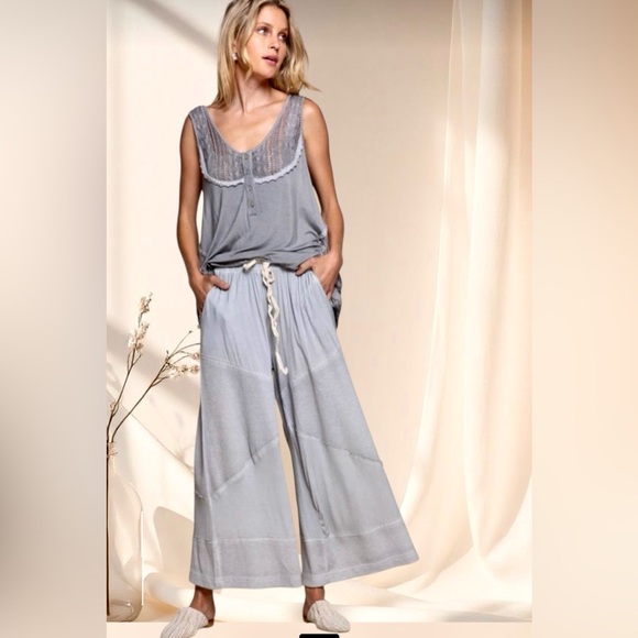 POL The Daydream Pant Wide-Leg Cropped Pants| HELLOBUTIFL Staple - Picture 4 of 6